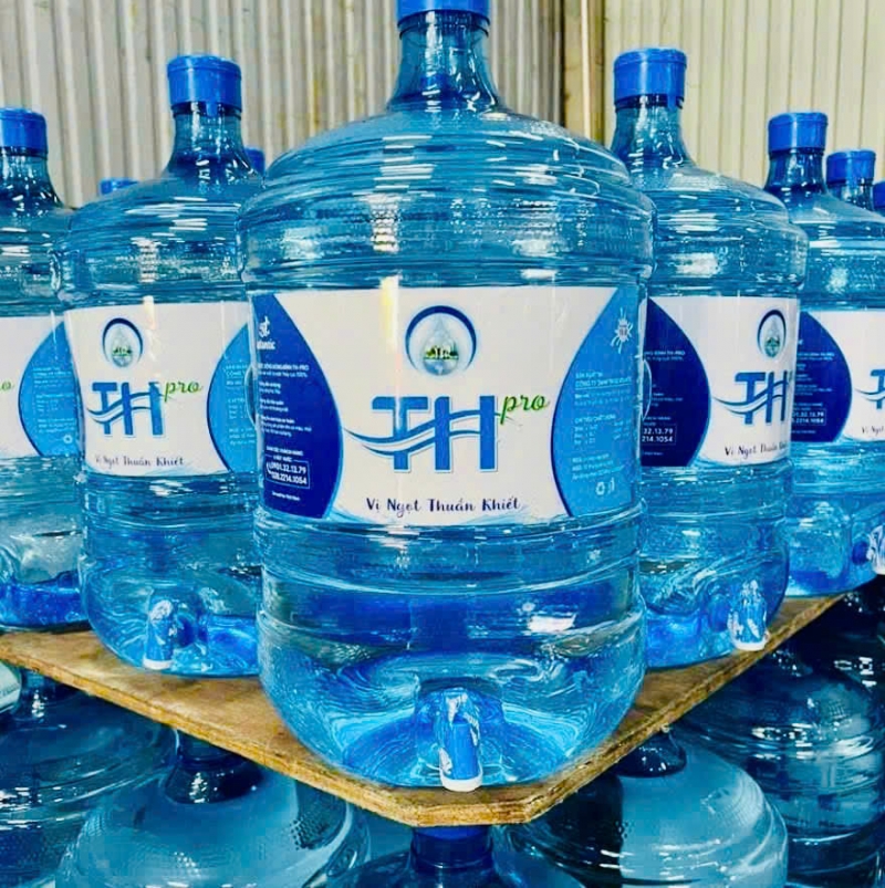 Nước tinh khiết TH 19 lít vòi 
